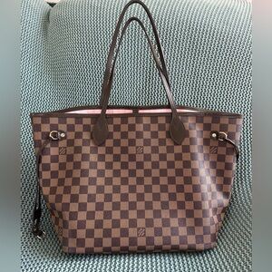 Louis Vuitton Neverfull MM